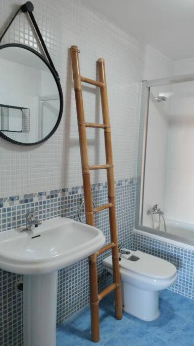 Apartamento La Emisora 蓬费拉达 外观 照片